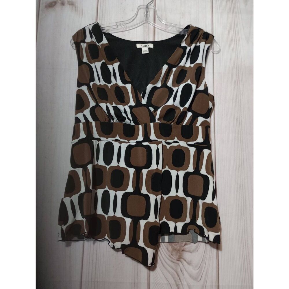 Cato Womens Geometric Mod Print Sleeveless V-Neck Empire Waist Blouse Brown S